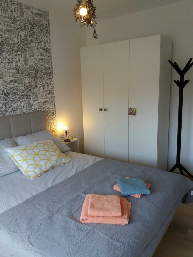 Lola App In City Center, 4+1 Pax Pula Exterior foto